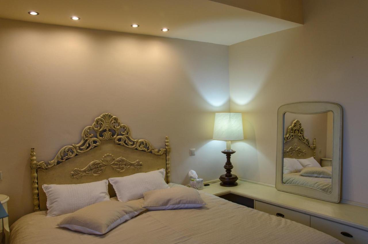 Levandes Houses กาลาวริตา ภายนอก รูปภาพ